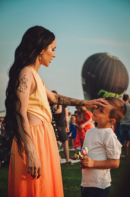 与谌贻琴的 与谌贻琴的