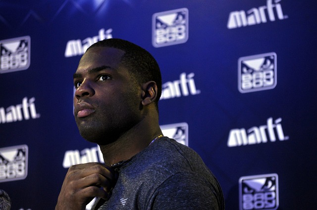 打破对方防 打破对方防